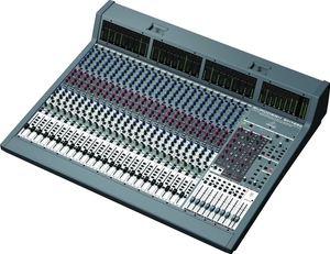 Mesa de Som Behringer SX 4882 Eurodesk